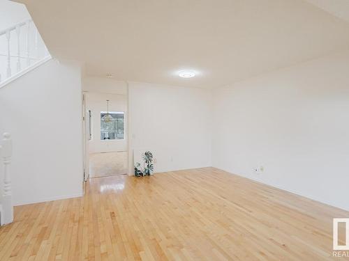 8021 17A Avenue, Edmonton, AB - Indoor Photo Showing Other Room