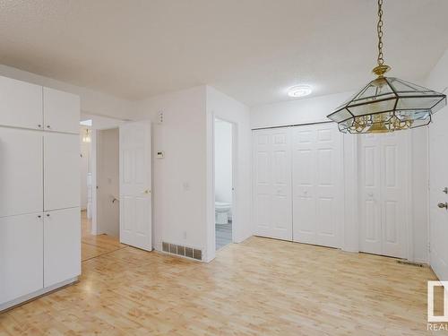 8021 17A Avenue, Edmonton, AB - Indoor Photo Showing Other Room