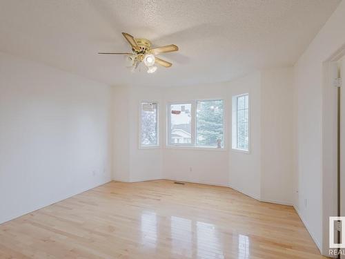 8021 17A Avenue, Edmonton, AB - Indoor Photo Showing Other Room