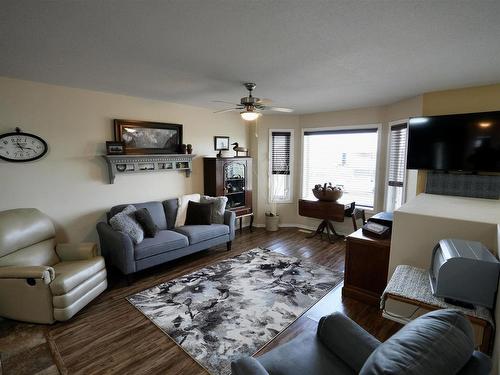 #1 5913 48 Av, St. Paul Town, AB 