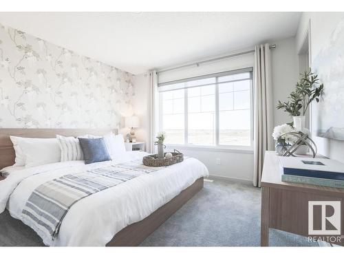 644 174 Avenue, Edmonton, AB - Indoor Photo Showing Bedroom