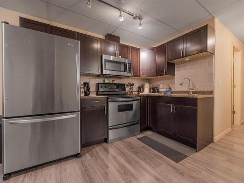 11436 97 Street, Edmonton, AB - Indoor Photo Showing Kitchen