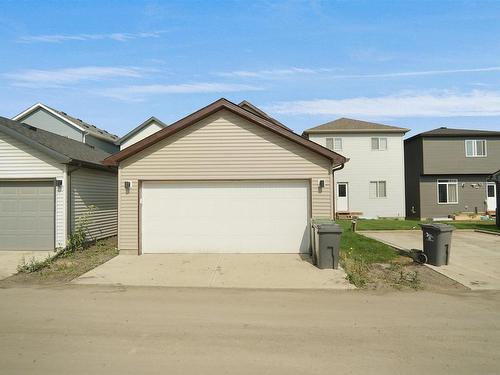 7011 52 Av, Beaumont, AB 