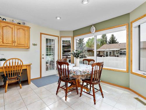 6 Baker Place, Leduc, AB - Indoor Photo Showing Dining Room