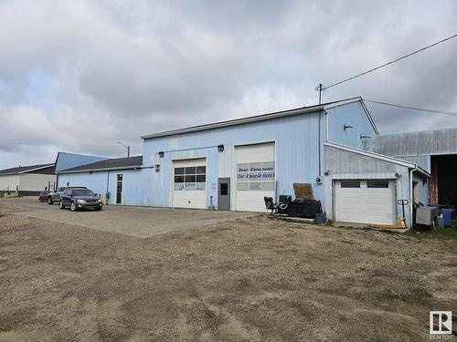 5441 Industrial Rd, Drayton Valley, AB 