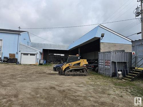 5441 Industrial Rd, Drayton Valley, AB 