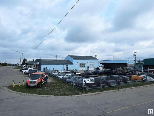 5441 Industrial Rd, Drayton Valley, AB 