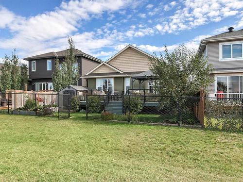 206 Woodhill Ln, Fort Saskatchewan, AB 