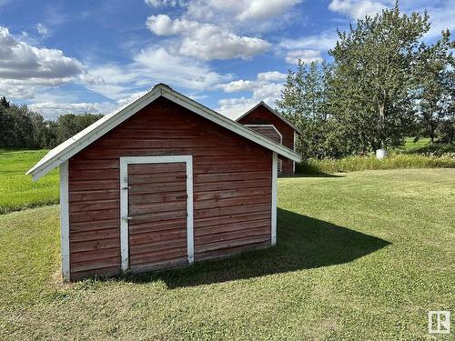 17066 592 Township Rd, Rural Smoky Lake County, AB 