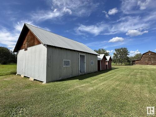 17066 592 Township Rd, Rural Smoky Lake County, AB 