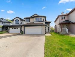 2095 Brennan CR NW  Edmonton, AB T5T 6S4