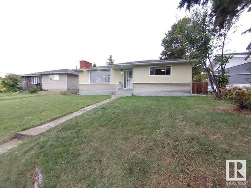 8714 160 St Nw, Edmonton, AB 