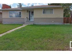 8714 160 ST NW  Edmonton, AB T5R 2H5