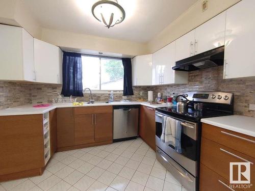 8714 160 Street, Edmonton, AB - Indoor Photo Showing Kitchen