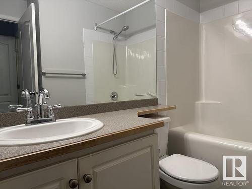 112 7511 171 Street, Edmonton, AB - Indoor Photo Showing Bathroom