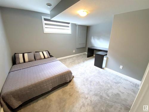 43 Haney Landing, Spruce Grove, AB - Indoor Photo Showing Bedroom