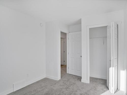 1254 Mcleod Avenue, Spruce Grove, AB - Indoor Photo Showing Other Room