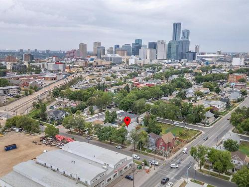 10722 92 Street, Edmonton, AB - Outdoor With View