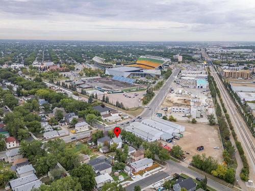 10722 92 Street, Edmonton, AB - Outdoor With View