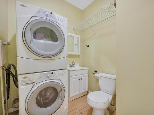 10722 92 Street, Edmonton, AB - Indoor Photo Showing Laundry Room