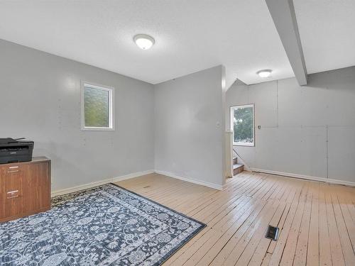 10722 92 Street, Edmonton, AB - Indoor Photo Showing Other Room