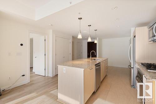 414 2606 109 Street, Edmonton, AB - Indoor Photo Showing Kitchen With Upgraded Kitchen