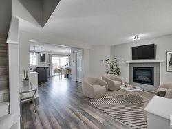 4682 CRABAPPLE RU SW  Edmonton, AB T6X 0Y8