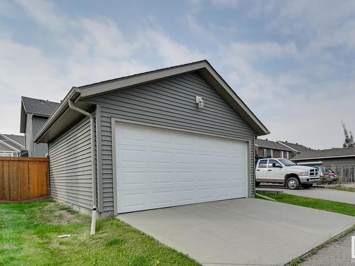 4682 Crabapple Ru Sw, Edmonton, AB 