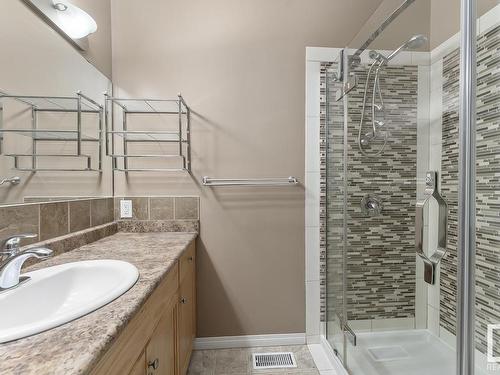 105 801 11 Street, Cold Lake, AB - Indoor Photo Showing Bathroom