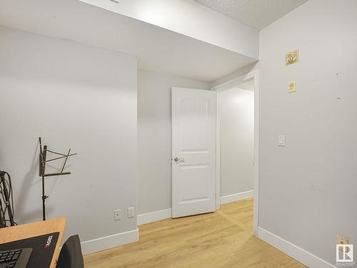 8028 109 Street, Edmonton, AB - Indoor Photo Showing Other Room