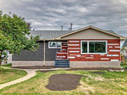 12012 136 AV AV NW NW  Edmonton, AB T5E 1X7