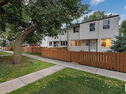 6654 178 ST NW  Edmonton, AB T5T 2A2