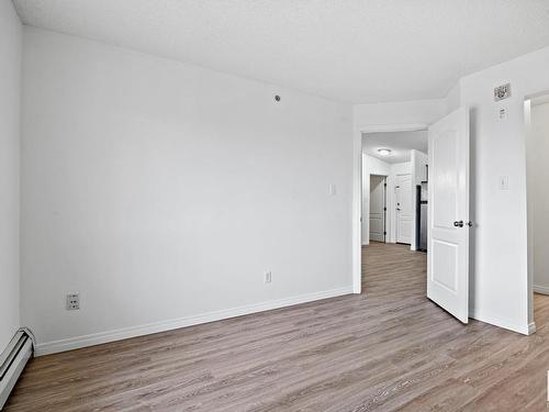 #7404 7327 South Terwillegar Dr Nw, Edmonton, AB 