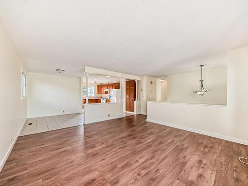 12627 161 Avenue, Edmonton, AB - Indoor Photo Showing Other Room