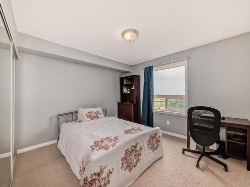 426 1520 Hammond Gate, Edmonton, AB - Indoor Photo Showing Bedroom