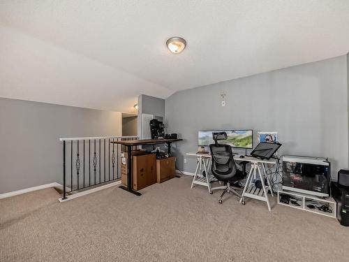 426 1520 Hammond Gate, Edmonton, AB - Indoor