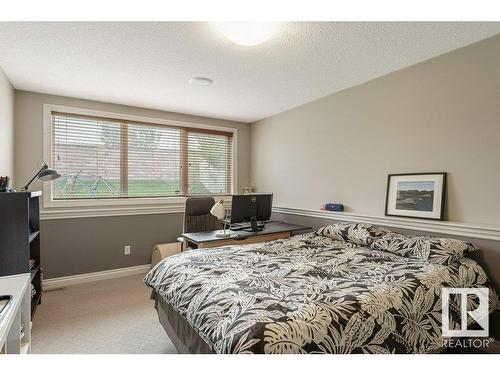 133 Caldwell Wy Nw, Edmonton, AB 