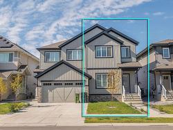 3238 4 ST NW  Edmonton, AB T6T 1J2