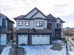 839 WILDWOOD CR NW  Edmonton, AB T6T 0M1