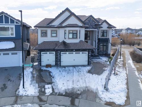 839 Wildwood Cr Nw, Edmonton, AB 