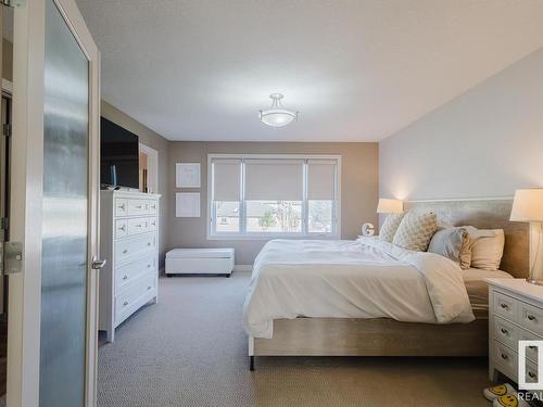 153 Weber Cl Nw, Edmonton, AB 