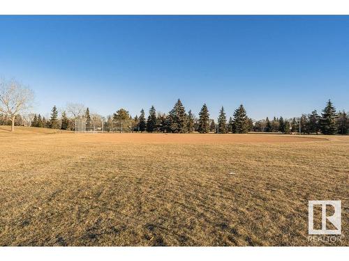 #205 11308 130 Av Nw, Edmonton, AB 