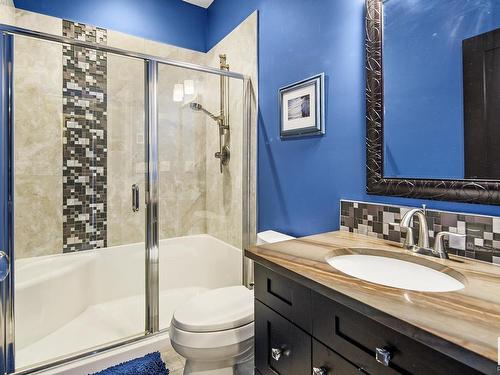 2767 Wheaton Drive, Edmonton, AB - Indoor Photo Showing Bathroom