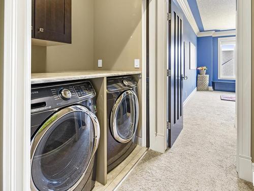 2767 Wheaton Drive, Edmonton, AB - Indoor Photo Showing Laundry Room