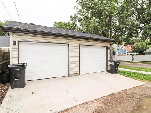 11402 90 St Nw, Edmonton, AB 