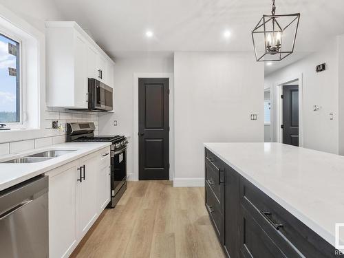 422 Lakewood Way, Cold Lake, AB - Indoor Photo Showing Kitchen With Double Sink