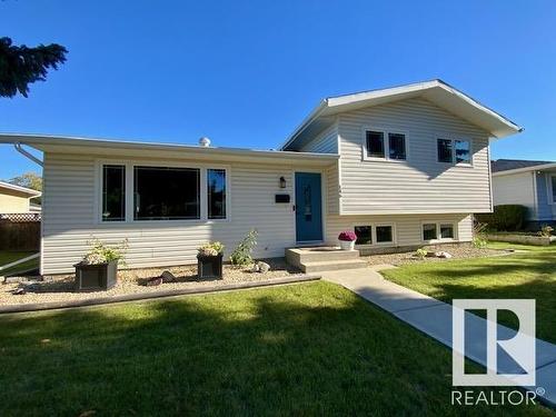 146 Maple Cr, Wetaskiwin, AB 