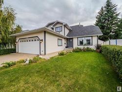 11023 11 AV NW  Edmonton, AB T6J 6M9