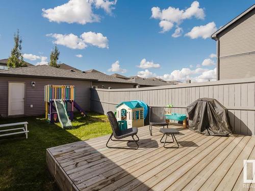 395 Pioneer Rd, Spruce Grove, AB 