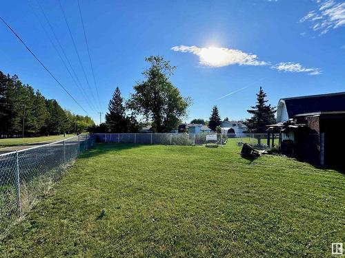 4902 Mackenzie Avenue, Drayton Valley, AB - Outdoor